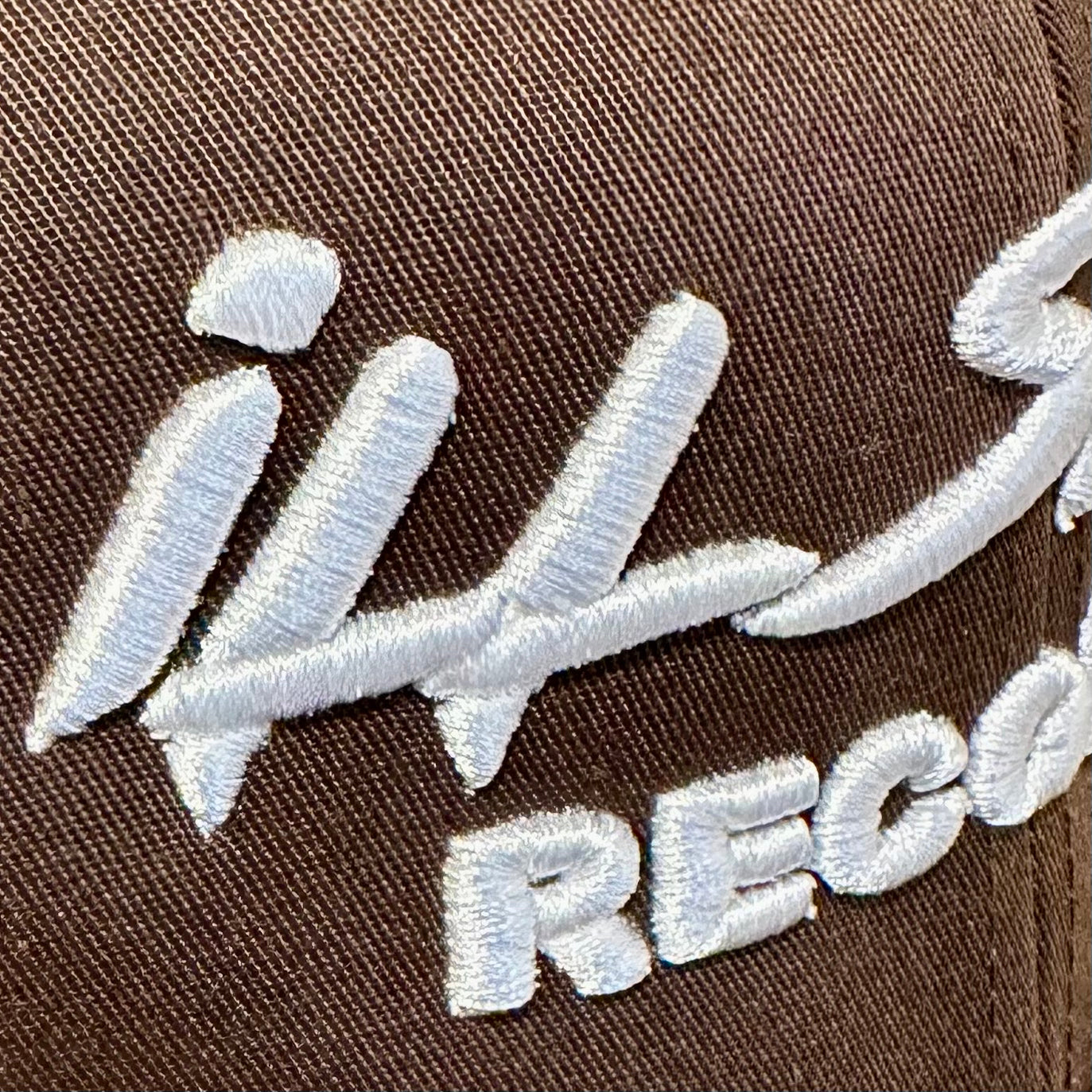 iLL Shot Trucker Hat (BROWN)