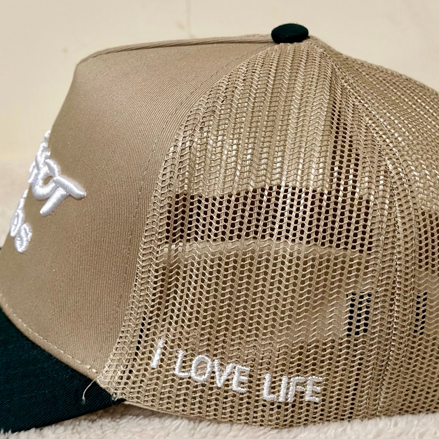 iLL Shot Trucker Hat (BEIGE GREEN)