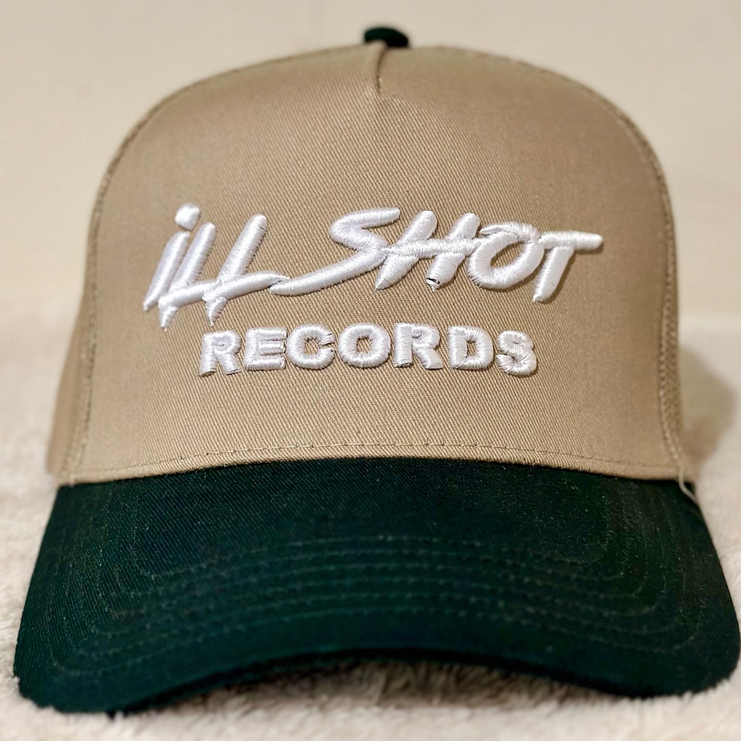 iLL Shot Trucker Hat (BEIGE GREEN)